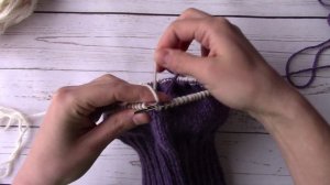 ВЯЗАНИЕ ПОЛОСОК ПО КРУГУ. СМЕНА ЦВЕТА БЕЗ СТУПЕНЕК | Вязание спицами для начинающих