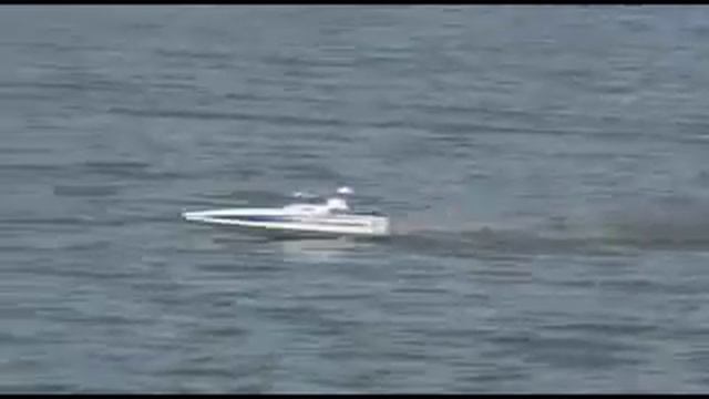 Катер M 6027, 2 канала радио, RTR смотреть онлайн