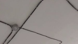 Монтаж электропроводки на потолке без гофры и слаботочки