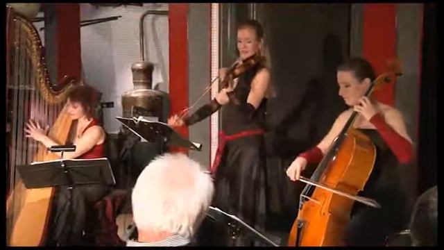 Czardas- Tres con Pasión смотреть онлайн