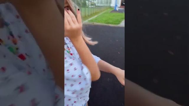 Лиза и ее любовь к камерам: смотреть онлайн