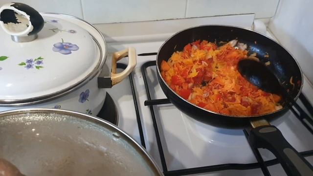 Гороховый суп с копчёной курицей / вкусно смотреть онлайн