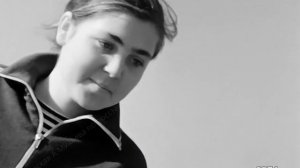 1974 год. Тюмень. Прыжки парашютистов ДОСААФ.