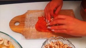 Мясные рулетики из свинины с начинкой, Рецепт мясных рулетиков