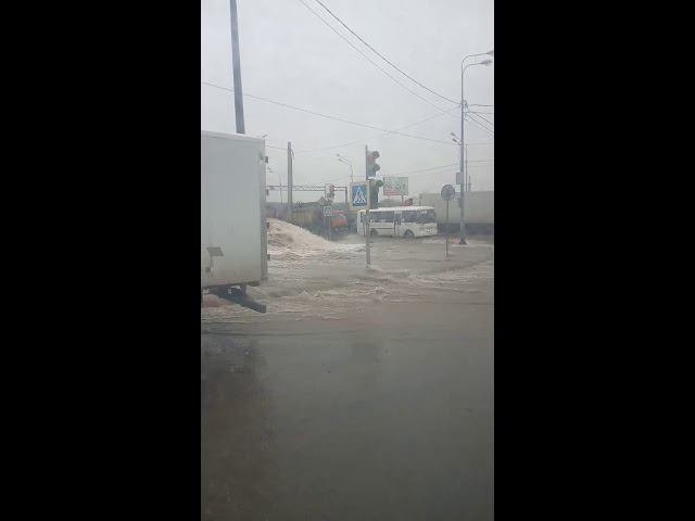 Потоп в Северном микрорайоне Воронежа 20 марта
