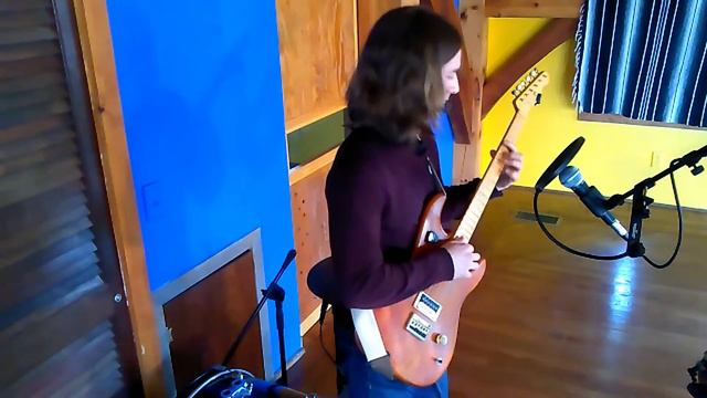 "Autumn Leaves" by Kosma/Prevert. Perf. Omar Haddad смотреть онлайн