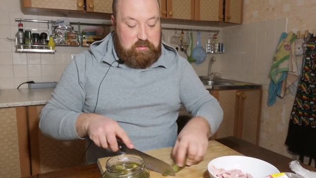 БЫСТРЫЙ И ОЧЕНЬ ВКУСНЫЙ САЛАТ "ШЕРСТОБИТОВСКИЙ". САЛАТ НА НОВЫЙ ГОД 2019. БЫСТРЫЙ РЕЦЕПТ САЛАТА.