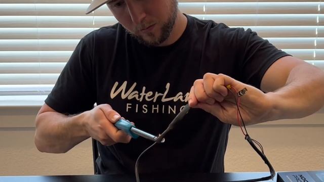 New Kayak Battery! Nocqua Pro Power Kit and Garmin Striker 4 Install - Plus Dual USB Adapter! смотреть онлайн