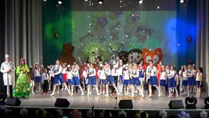 Праздничный концерт в ДК.Спутник города Вязники "Этот мир мы дарим детям". 2-я часть