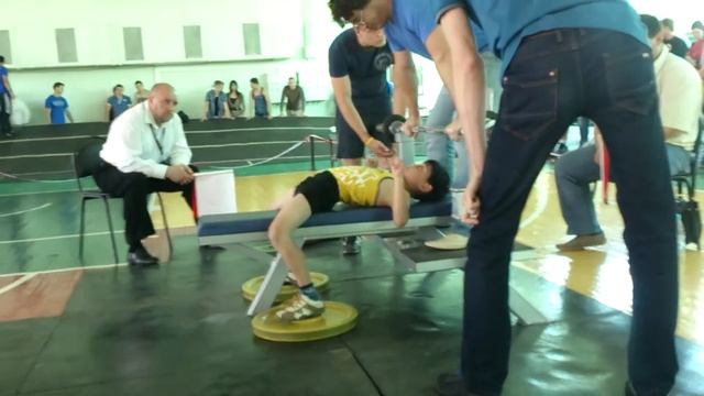 Глазырин Александр.Жим лежа 30кг. смотреть онлайн