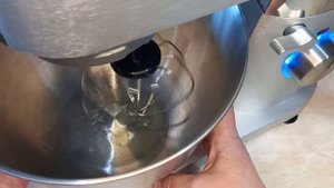 Обзор планетарного миксера  Kitfort KT 1349