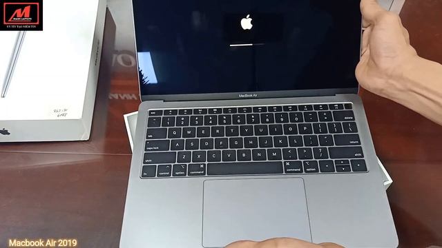 MACBOOK AIR I5 2019 RAM 16GB LIKE NEW || MACBOOK CŨ TẠI NGHỆ AN смотреть онлайн