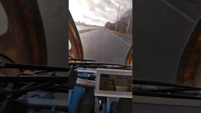 Веломобиль на гребном канале, Брест. смотреть онлайн