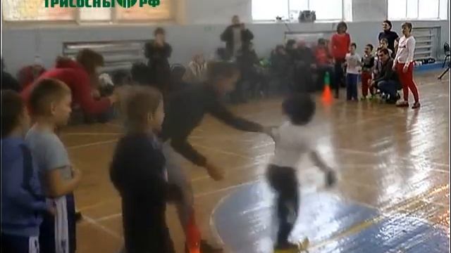 Веселыми стартами начался чемпионат и первенство Димитровграда по кикбоксингу смотреть онлайн