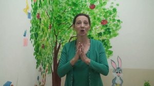 5 урок. Народная манера пения. Звуки "Э", "Я", "О". Распевка-песня "Крапни дощіку". Пісня  "Пряля".