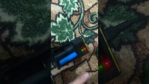 Видео отзыв о зарядке для аккумуляторных батареек