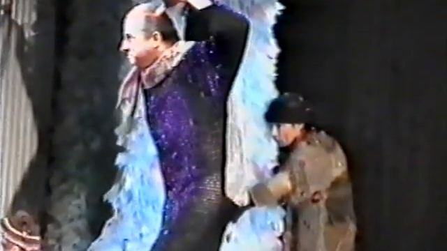 Сцена из «Бунны» смотреть онлайн