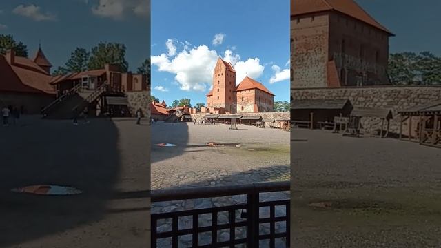 Тракайский островной замок.Литва.