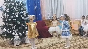 Новогодний утренник в старшей группе