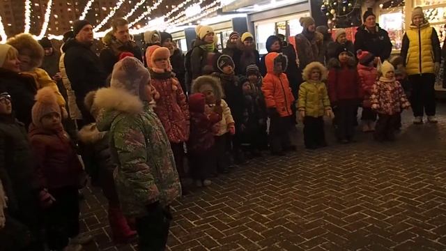 Дед Мороз и Снегурочка. Представление с конкурсами в Строгино