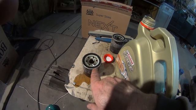 Как заменить моторное масло и фильтр. Honda CIVIC 2001гв.How to replace engine oil and filter. смотреть онлайн