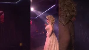 Заза Наполи - Быть королевой