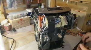 Кофемашина  Delonghi PrimaDonna S.  Ошибка: Вставьте заварочній узел. Ремонт . Часть1 "Разборка"