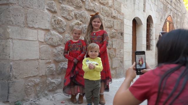 WHY YOU NEED TO VISIT MARDIN смотреть онлайн