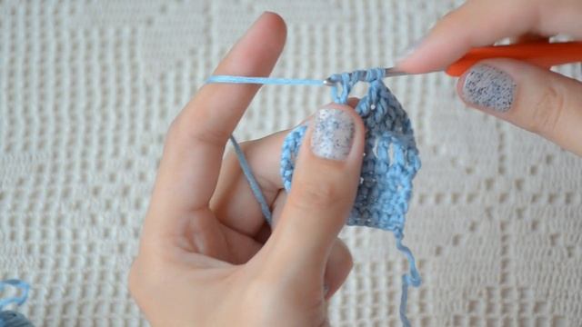 Вяжем столбики с двумя и более накидами. Вязание крючком для начинающих. Начни вязать! смотреть онлайн