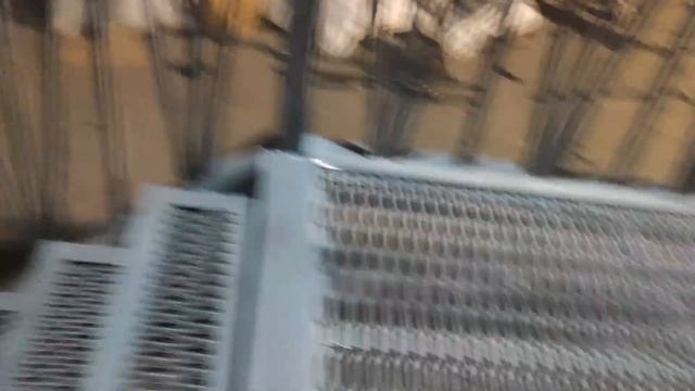 ЖЕЛЕЗНЫЕ ЛЕСТНИЦЫ СРЕДИ ПРЕКРАСНЫХ ГОР (смотреть до конца) смотреть онлайн