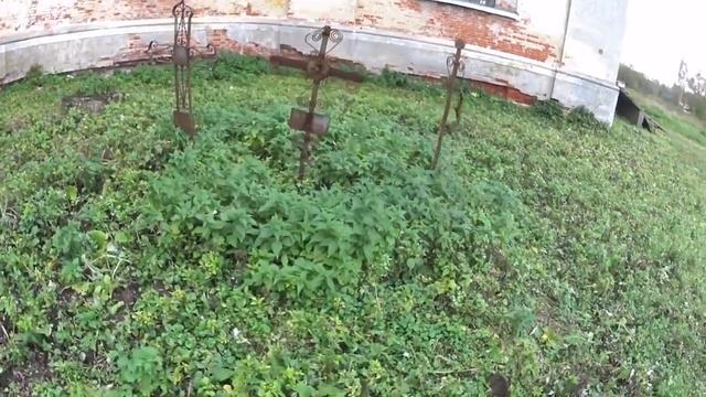 ДОМ ТРАКТОРИСТА! ЗАЧИСТИЛ ТЕРРИТОРИЮ ОТ МЕТАЛЛА!