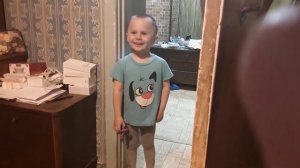 Ребёнок говорит какашки