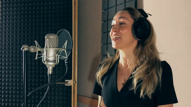 "Счастливые дни" В.Алипова, сл. и муз. Алексея Малахова, "Art Prime Studio" Андрея Марусича г.Киев. смотреть онлайн