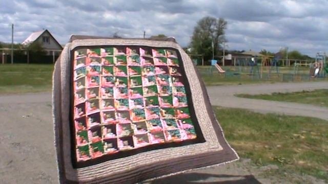 А в следующем видео - подробный мастер класс по пошиву одеяла с блоками в технике КОЛОДЕЦ. Пэчворк.