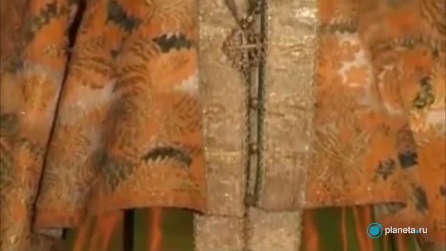 Издание книги Старинная традиционная русская одежда XVIII-XIX вв. смотреть онлайн