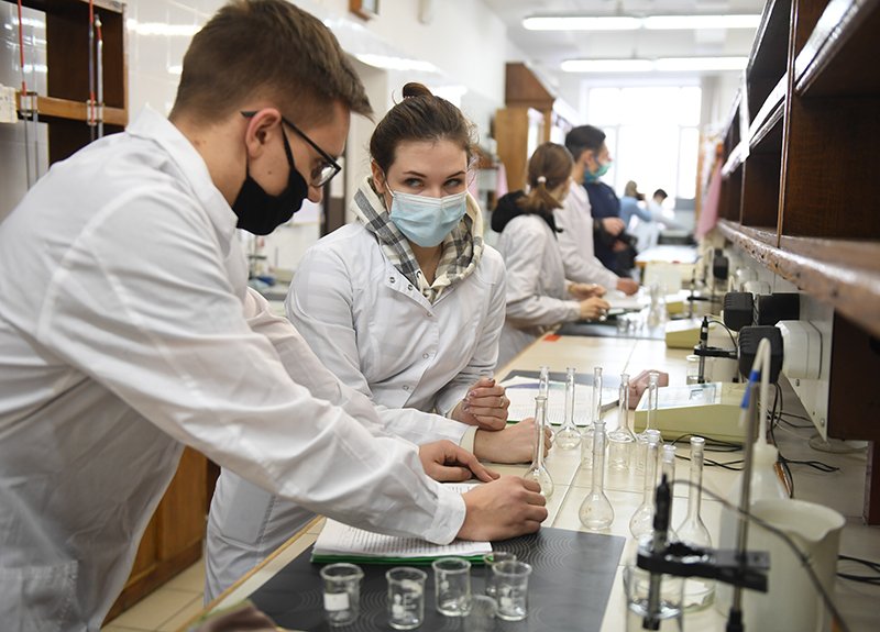 Путин принял участие в церемонии открытия новых учебных корпусов / События на ТВЦ