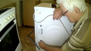 Подготовка стиральной машины к работе после покупки. Подключение к сетям.