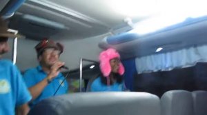 негры поют русские песни!!!