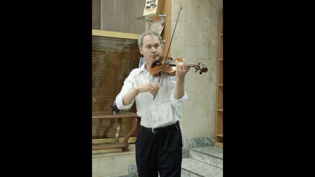 A Vivaldi Le quattro stagioni,La primavera - 02 Adagio solo violino plays F Moskalev смотреть онлайн