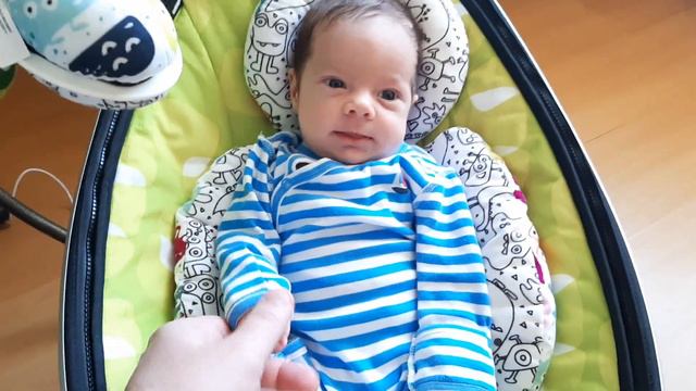 Первые улыбки! смотреть онлайн