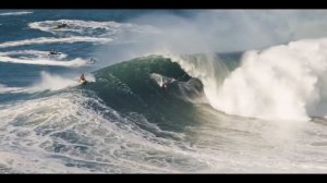 мыс Назаре (Португалия) сёрфинг - волны. Cape Nazare (Portugal) surfing waves