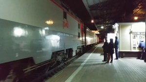 Железнодорожный вокзал Воронеж-1 ночью.