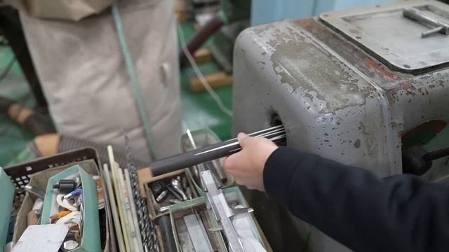 Процесс изготовления бильярдного кия. Бильярдный кий, любимый профессионалами всего мира.
