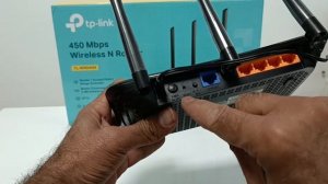 How to Hard reset my TP-Link TL-WR940N 450Mbps Wi-Fi Router - English