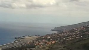 Взлет и посадка самолетов на Мадейре