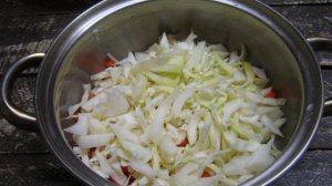 Куриный суп с капустой и лапшой