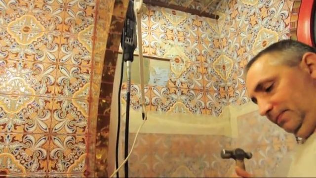 Переносим полотенцесушитель.