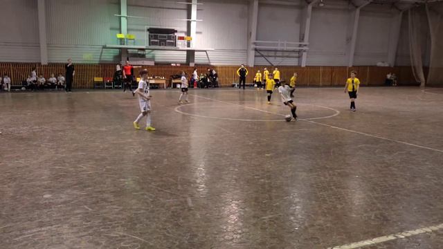 "Юнайтед-13" vs "Исеть-13". Игра от 05.03.2023г. 2 тайм. [обзор;голы][ЕКАБАЙТ] смотреть онлайн