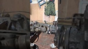 Передний карданный вал УАЗ с коробкой ГАЗ 66 и раздаткой ГАЗ 69