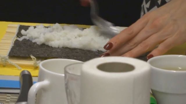 Мастер-класс по приготовлению суши от клуба "Camelia" смотреть онлайн